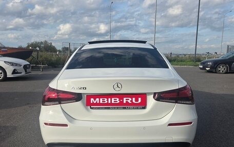 Mercedes-Benz A-Класс, 2021 год, 3 450 000 рублей, 5 фотография