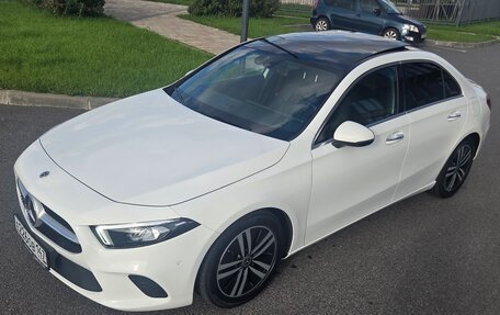 Mercedes-Benz A-Класс, 2021 год, 3 450 000 рублей, 14 фотография