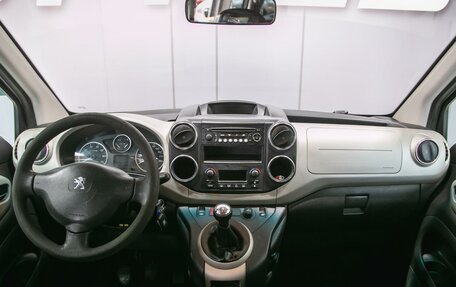 Peugeot Partner II рестайлинг 2, 2013 год, 690 000 рублей, 13 фотография