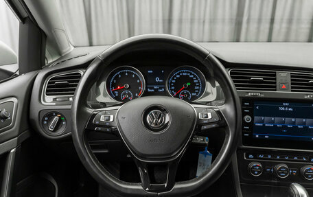 Volkswagen Golf VII, 2018 год, 1 980 000 рублей, 13 фотография