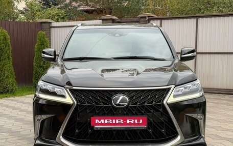 Lexus LX III, 2019 год, 7 600 000 рублей, 3 фотография