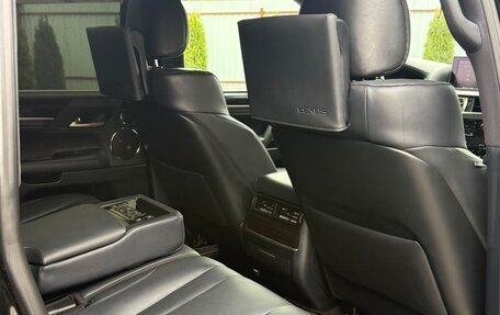 Lexus LX III, 2019 год, 7 600 000 рублей, 17 фотография