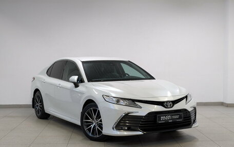 Toyota Camry, 2021 год, 2 920 000 рублей, 3 фотография