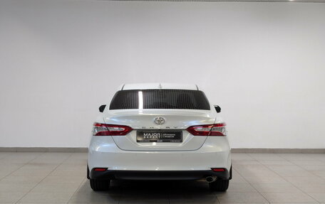 Toyota Camry, 2021 год, 2 920 000 рублей, 6 фотография