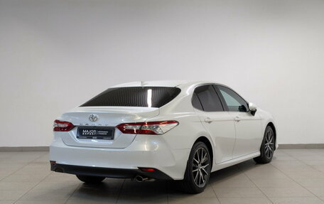 Toyota Camry, 2021 год, 2 920 000 рублей, 5 фотография