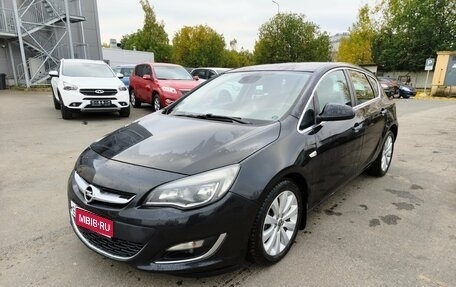 Opel Astra J, 2013 год, 649 000 рублей, 1 фотография