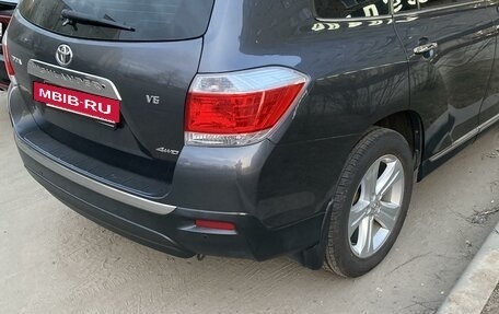 Toyota Highlander III, 2012 год, 2 100 000 рублей, 3 фотография