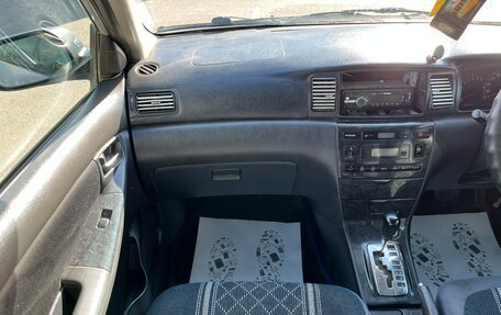 Toyota Corolla, 2003 год, 249 999 рублей, 16 фотография