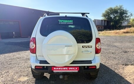 Chevrolet Niva I рестайлинг, 2012 год, 500 000 рублей, 4 фотография