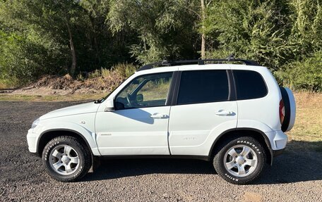 Chevrolet Niva I рестайлинг, 2012 год, 500 000 рублей, 5 фотография