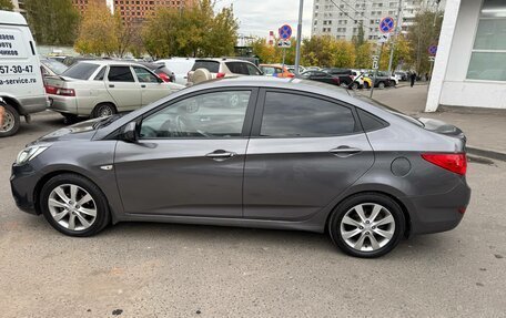 Hyundai Solaris II рестайлинг, 2011 год, 490 000 рублей, 3 фотография