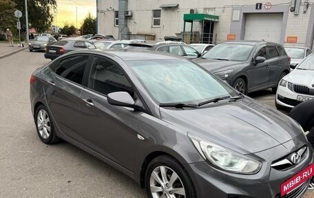 Hyundai Solaris II рестайлинг, 2011 год, 490 000 рублей, 6 фотография