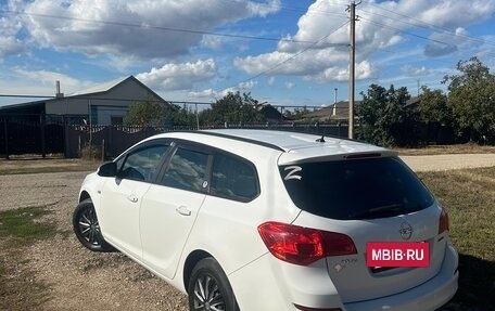 Opel Astra J, 2012 год, 790 000 рублей, 2 фотография