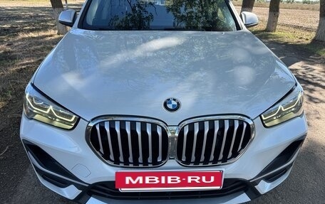 BMW X1, 2021 год, 2 800 000 рублей, 3 фотография