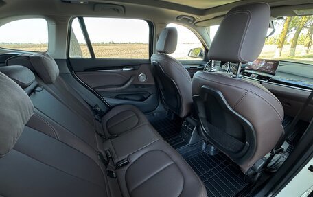 BMW X1, 2021 год, 2 800 000 рублей, 21 фотография