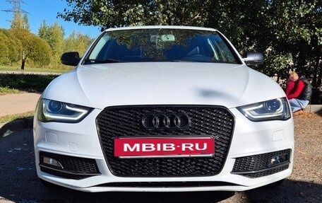 Audi A4, 2013 год, 1 800 000 рублей, 4 фотография