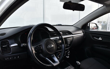 KIA Rio IV, 2018 год, 1 250 000 рублей, 12 фотография