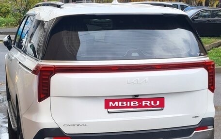 KIA Carnival, 2024 год, 5 950 000 рублей, 2 фотография