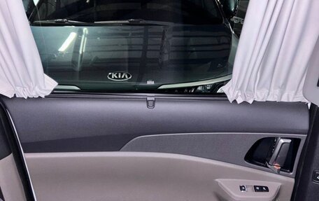 KIA Carnival, 2024 год, 5 950 000 рублей, 9 фотография