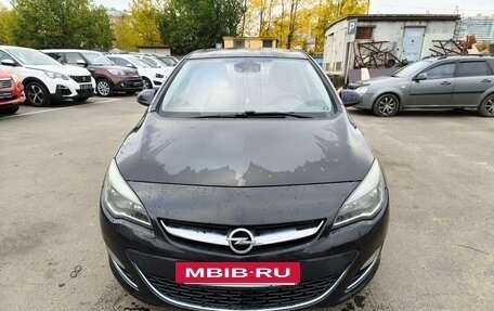 Opel Astra J, 2013 год, 649 000 рублей, 2 фотография