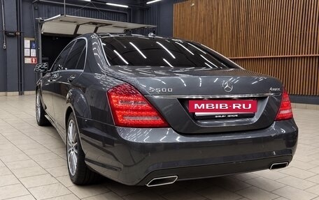 Mercedes-Benz S-Класс, 2011 год, 2 200 000 рублей, 21 фотография