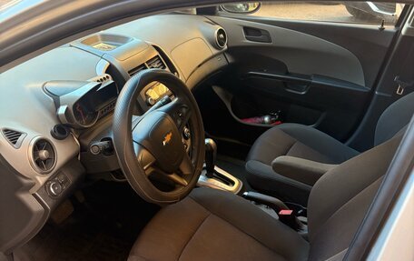 Chevrolet Aveo III, 2013 год, 700 000 рублей, 3 фотография