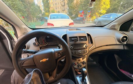 Chevrolet Aveo III, 2013 год, 700 000 рублей, 4 фотография