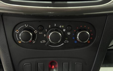 Renault Logan II, 2021 год, 870 000 рублей, 14 фотография