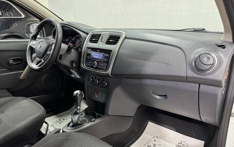 Renault Logan II, 2021 год, 870 000 рублей, 23 фотография