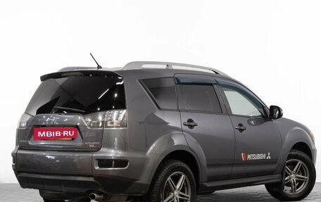 Mitsubishi Outlander III рестайлинг 3, 2010 год, 1 399 000 рублей, 4 фотография