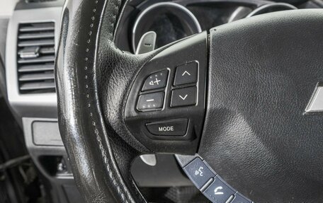 Mitsubishi Outlander III рестайлинг 3, 2010 год, 1 399 000 рублей, 15 фотография