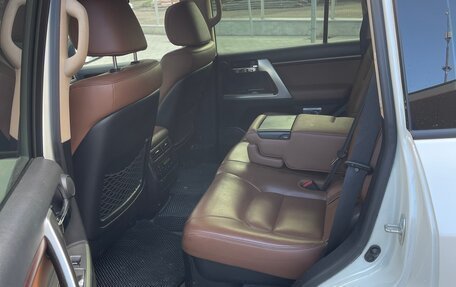 Toyota Land Cruiser 200, 2015 год, 4 700 000 рублей, 5 фотография