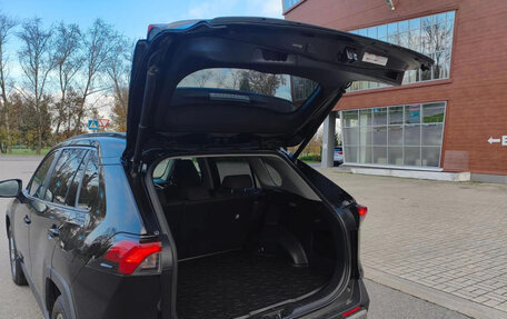 Toyota RAV4, 2020 год, 2 750 000 рублей, 7 фотография