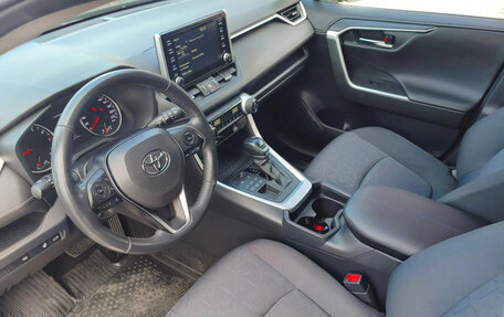 Toyota RAV4, 2020 год, 2 750 000 рублей, 8 фотография