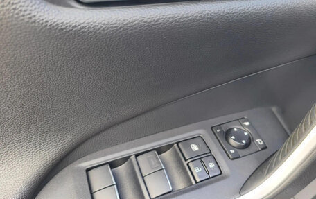 Toyota RAV4, 2020 год, 2 750 000 рублей, 13 фотография