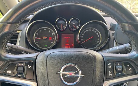 Opel Astra J, 2010 год, 600 000 рублей, 12 фотография