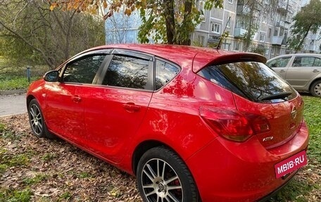 Opel Astra J, 2010 год, 600 000 рублей, 5 фотография
