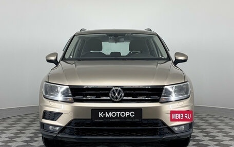 Volkswagen Tiguan II, 2018 год, 2 320 000 рублей, 3 фотография