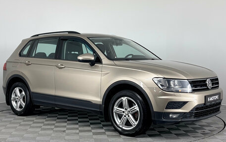 Volkswagen Tiguan II, 2018 год, 2 320 000 рублей, 4 фотография