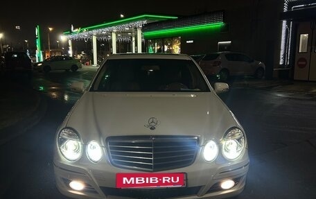 Mercedes-Benz E-Класс, 2007 год, 950 000 рублей, 9 фотография