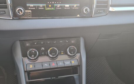 Skoda Karoq I, 2021 год, 2 399 000 рублей, 10 фотография
