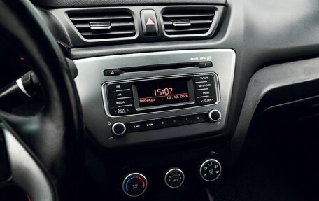 KIA Rio III рестайлинг, 2015 год, 999 000 рублей, 11 фотография