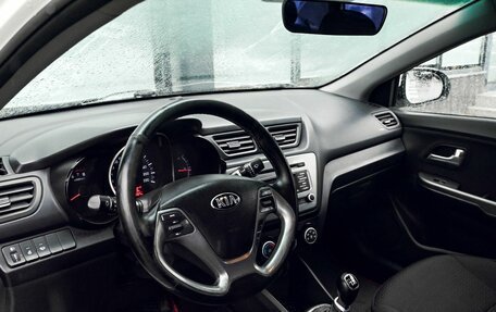 KIA Rio III рестайлинг, 2015 год, 999 000 рублей, 15 фотография