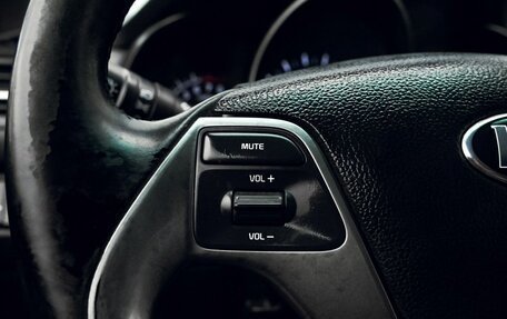 KIA Rio III рестайлинг, 2015 год, 999 000 рублей, 14 фотография