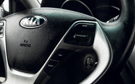 KIA Rio III рестайлинг, 2015 год, 999 000 рублей, 13 фотография