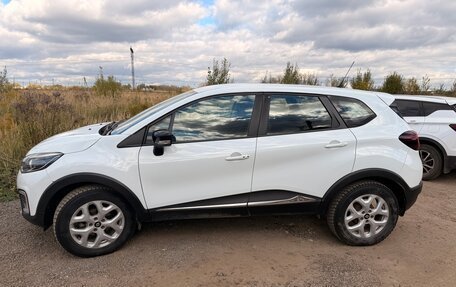 Renault Kaptur I рестайлинг, 2017 год, 1 200 000 рублей, 3 фотография