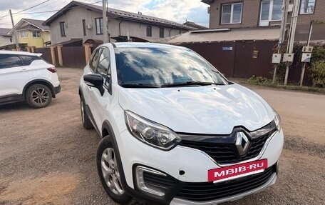 Renault Kaptur I рестайлинг, 2017 год, 1 200 000 рублей, 5 фотография