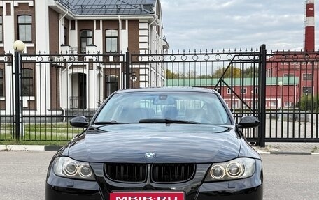 BMW 3 серия, 2005 год, 900 000 рублей, 1 фотография