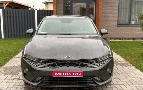 KIA K5, 2020 год, 2 300 000 рублей, 1 фотография