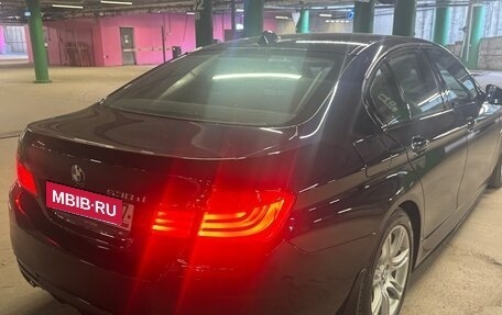 BMW 5 серия, 2011 год, 2 350 000 рублей, 13 фотография